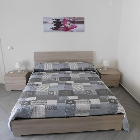 Bed and Breakfast Palazzo Dei Vespri Caltagirone Exterior foto